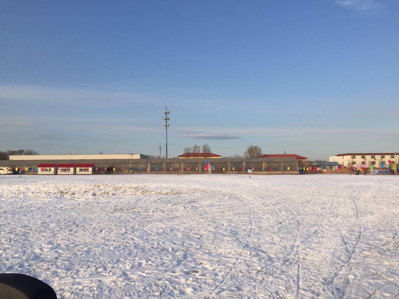 北京朝陽店冰雪樂園成功開幕，河北迪特加油助威